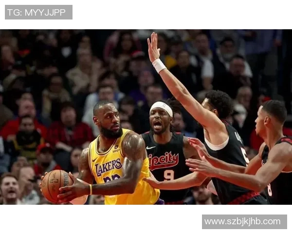 夏季联赛精彩对决开拓者与湖人谁能笑到最后