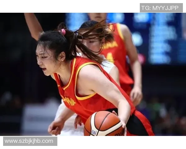 女篮迎战朝韩联队全力以赴力争胜利展现拼搏精神